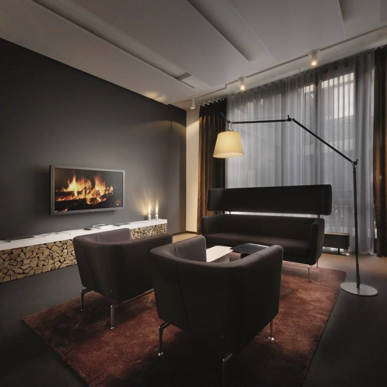 Illuminate Your Space with a Stylish Floor Lamp