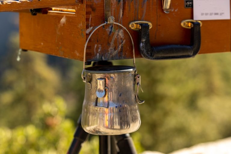 Industrial Gear Shape Table Lamp: A Stylish Addition to Your Space